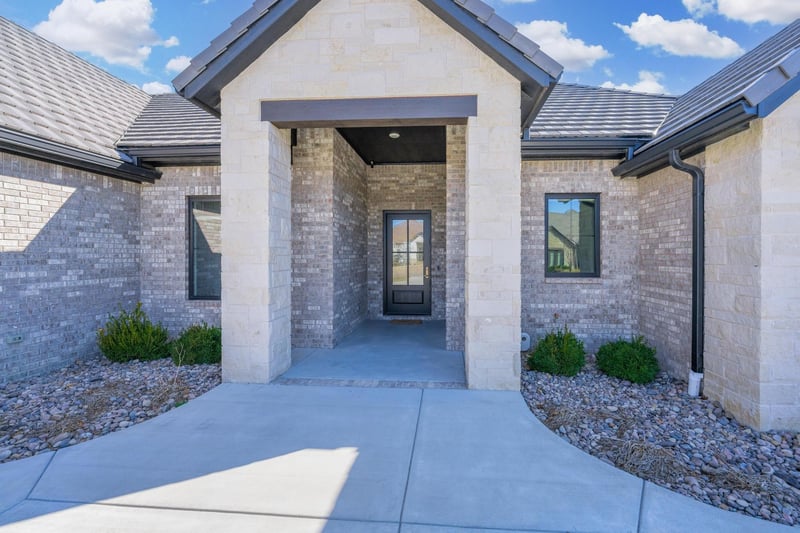 2012 Veranda Cir, Wichita, KS 67206