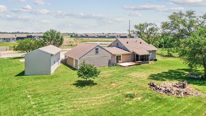 1531 Prairie Creek, Andover, KS 67002