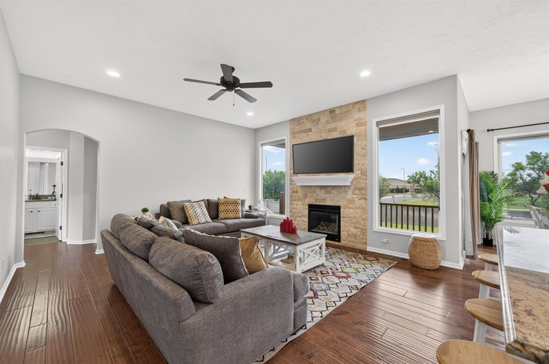 1009 Rosemont , Andover, KS 67002