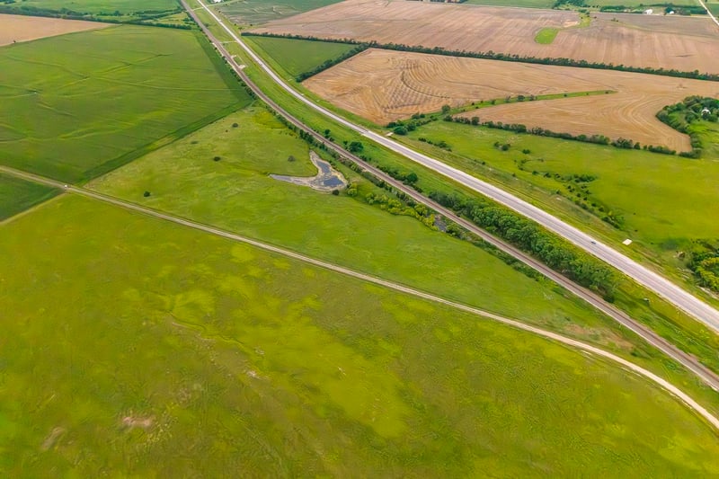 7997 N Webb, Walton, KS 67151