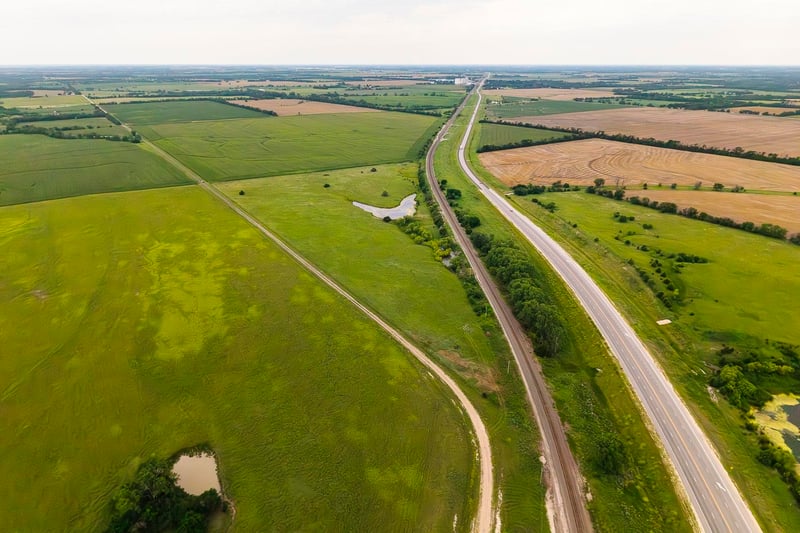 7997 N Webb, Walton, KS 67151