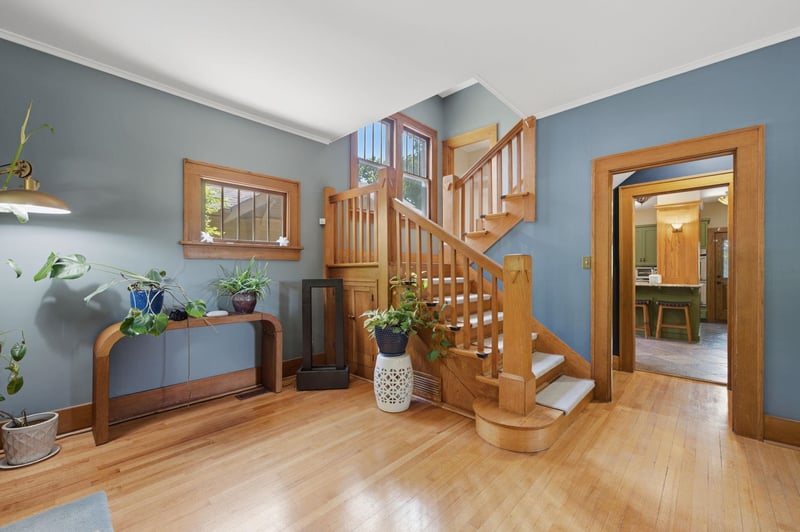 357 Yale Ave, Wichita, KS 67208
