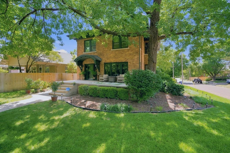 357 Yale Ave, Wichita, KS 67208