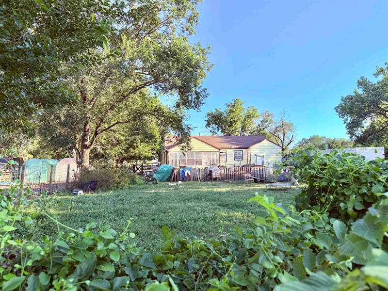 4533 100th St, Augusta, KS 67010