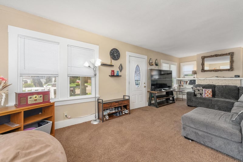639 Estelle Ave, Wichita, KS 67214