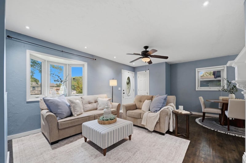 1430 Prairie Ln, Derby, KS 67037
