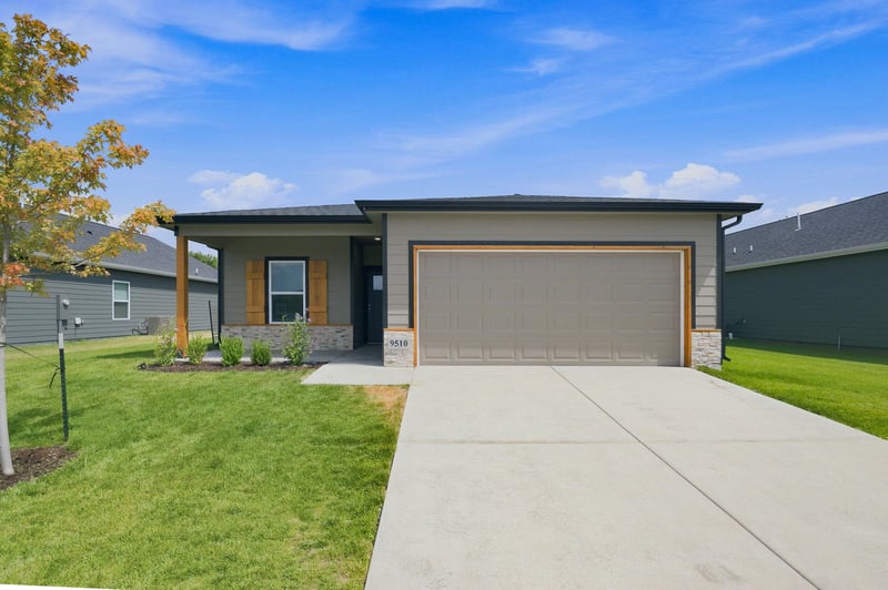 9510 Creed St, Wichita, KS 67210