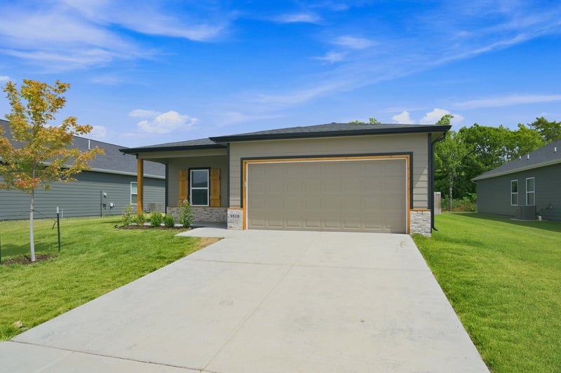9510 Creed St, Wichita, KS 67210