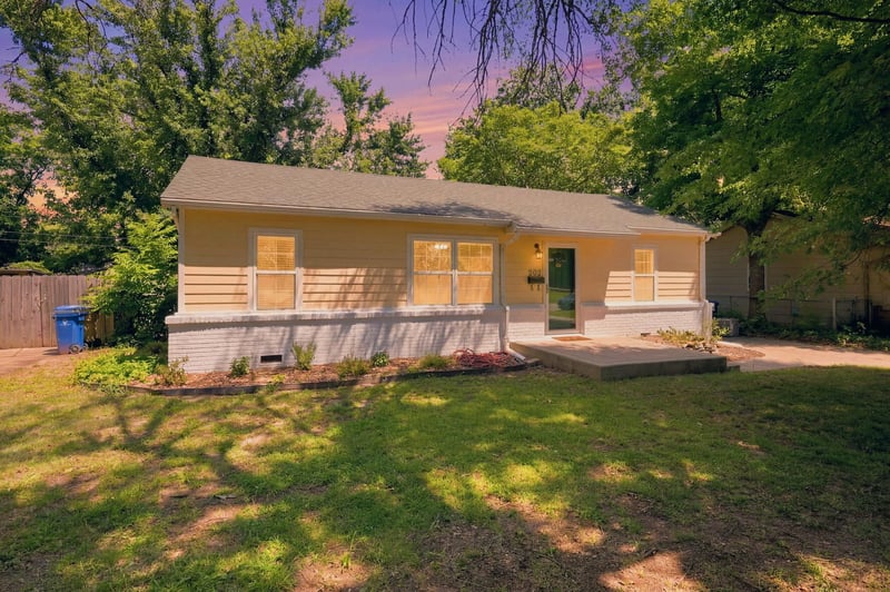 908 Kokomo Ave, Derby, KS 67037