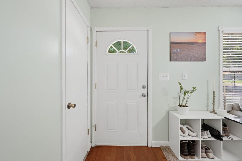 908 Kokomo Ave, Derby, KS 67037
