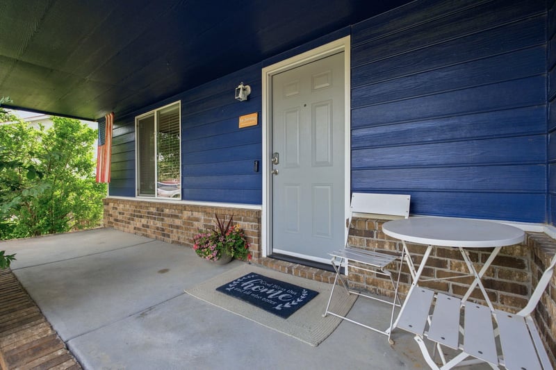 924 Splitwood Way St, Derby, KS 67037