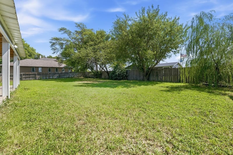 836 Opal, Maize, KS 67101