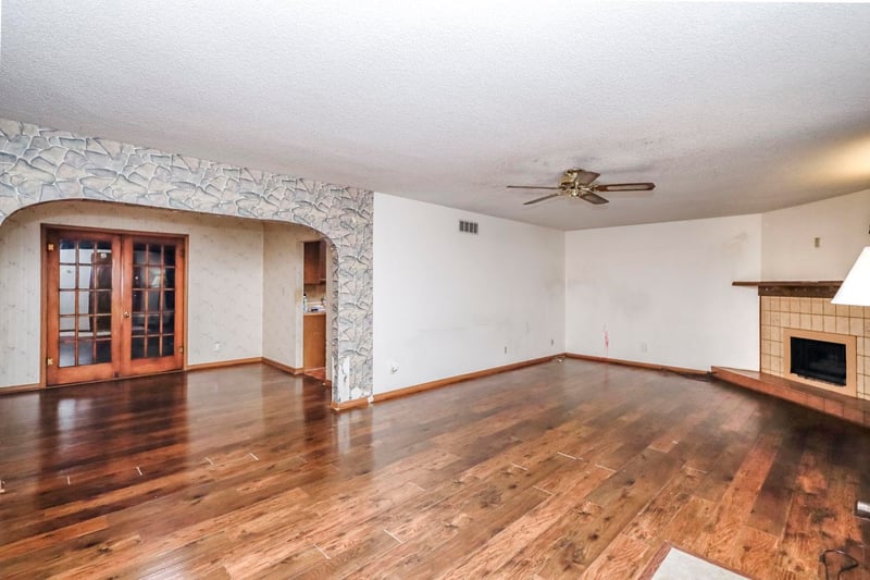 2928 Amidon , Wichita, KS 67204