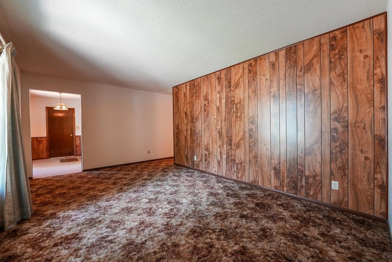 1009 Country Club Dr, Eureka, KS 67045