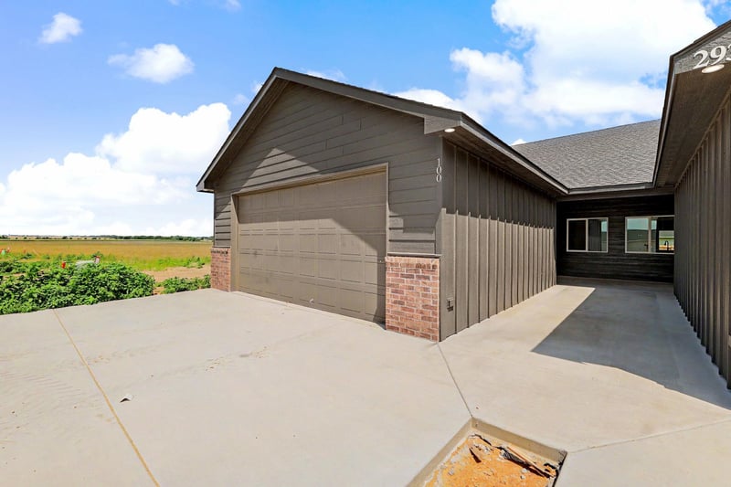 2939 Cedar Crest Ct #100, Wichita, KS 67235