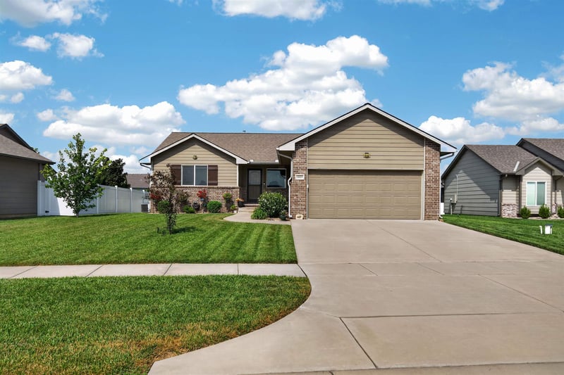 1613 Kentucky , Wichita, KS 67235