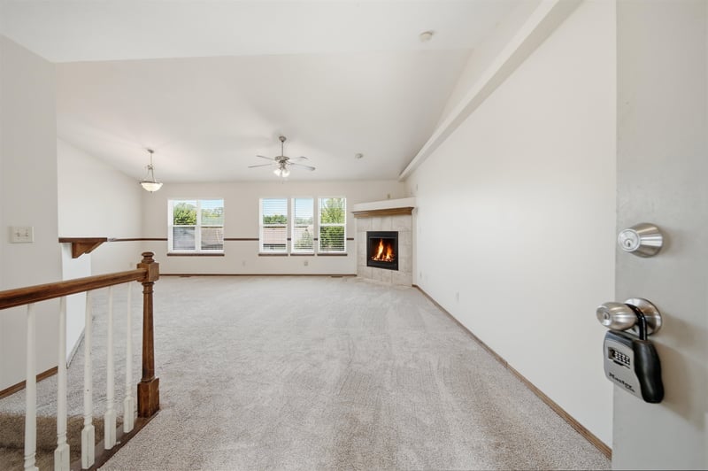 308 Waterford Ct, Andover, KS 67002