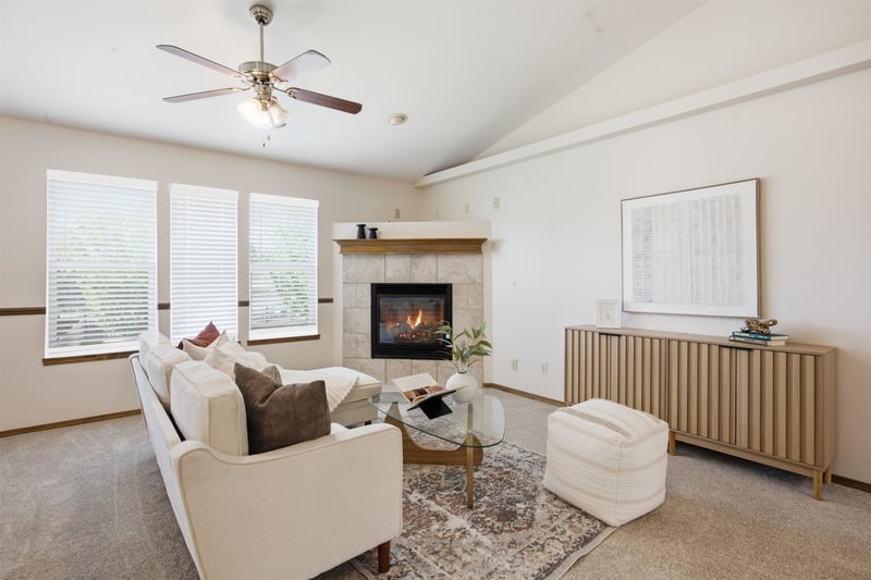308 W Waterford Ct, Andover, KS 67002