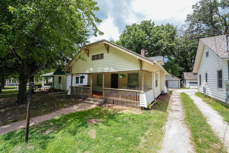 1126 1st Ave, El Dorado, KS 67042