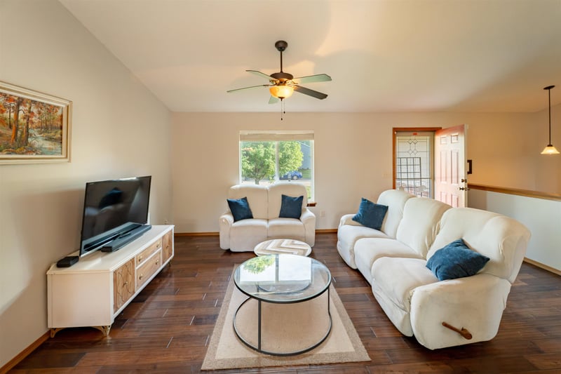 104 Sheffield , Newton, KS 67114