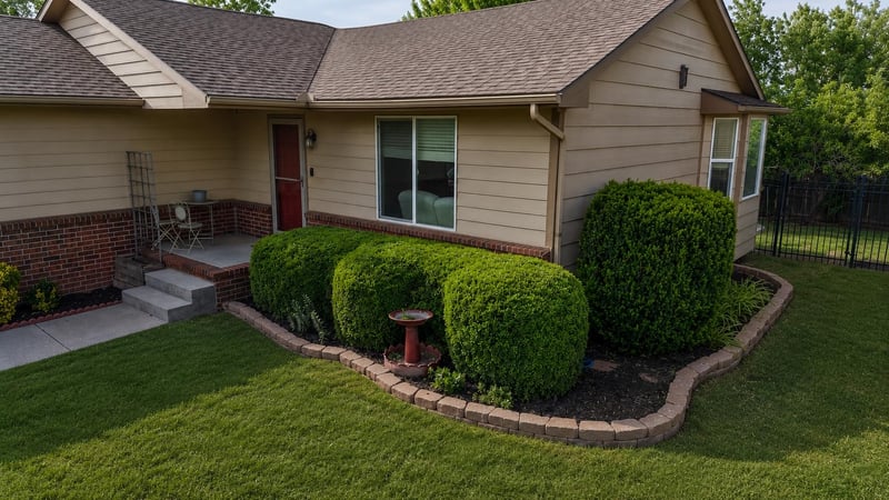 104 Sheffield, Newton, KS 67114