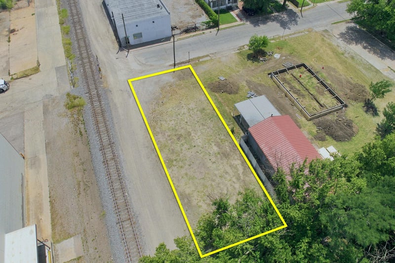 730 E Boston, Wichita, KS 67211
