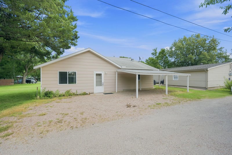 311 Garfield St, Cheney, KS 67025