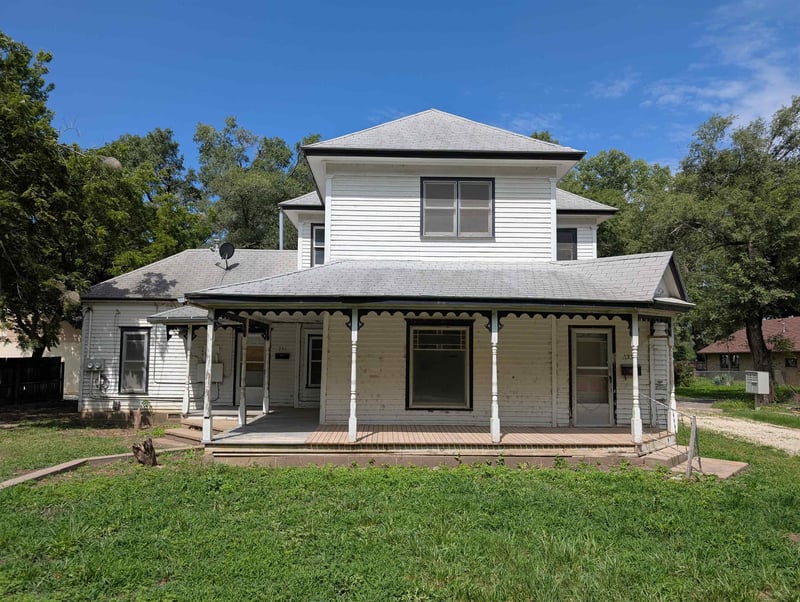 731 Bluff , Augusta, KS 67010