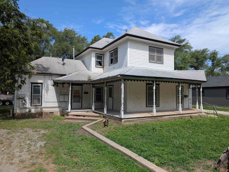 731 Bluff , Augusta, KS 67010