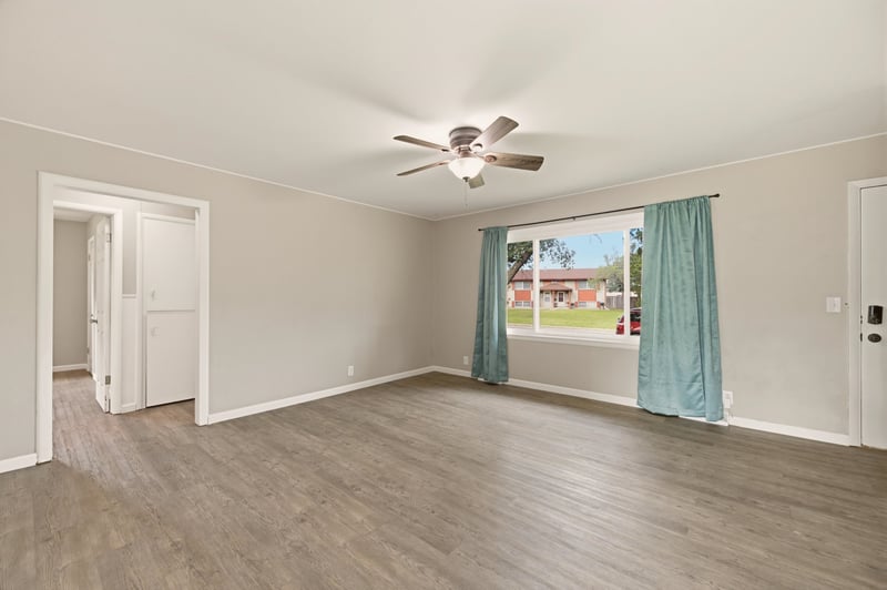 2450 St Clair Ave, Wichita, KS 67217