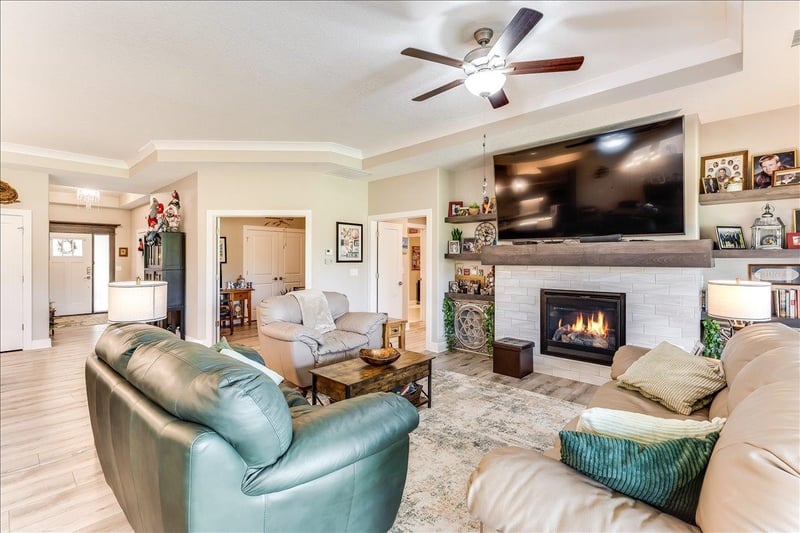 6606 Palmetto St, Wichita, KS 67205