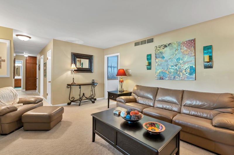 8923 11th , Wichita, KS 67212