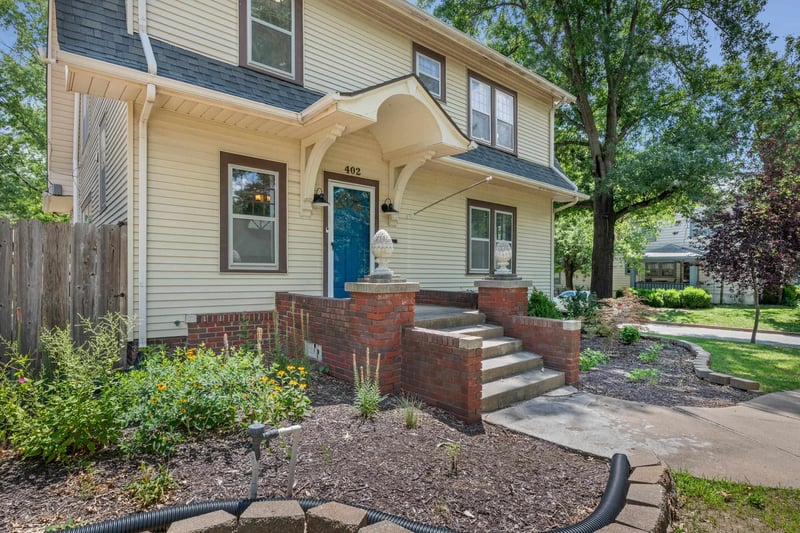 402 Fountain Ave, Wichita, KS 67208