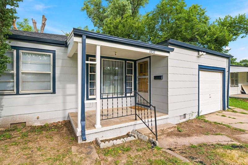 1837 St Paul, Wichita, KS 67203