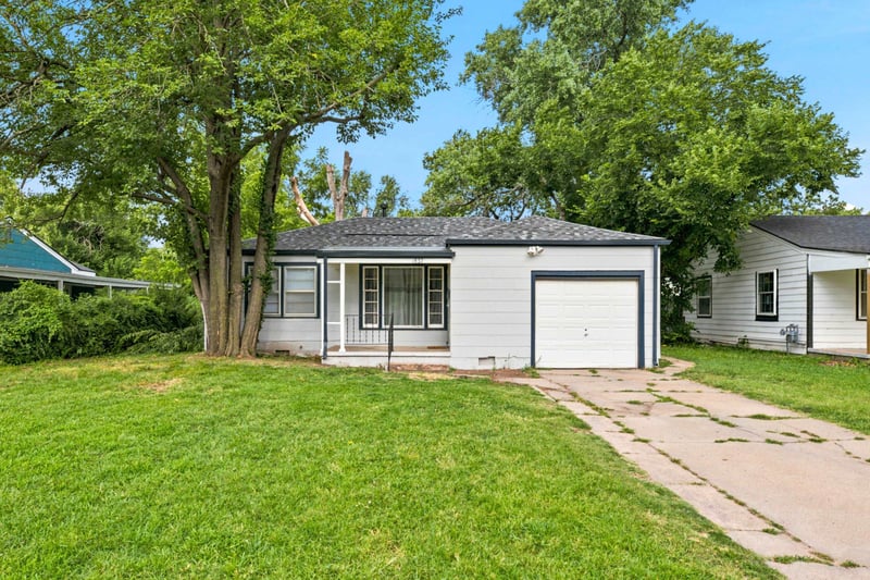 1837 St Paul, Wichita, KS 67203