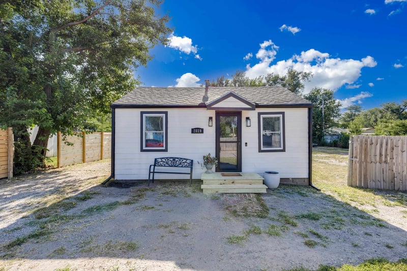 2819 Park Pl, Wichita, KS 67204