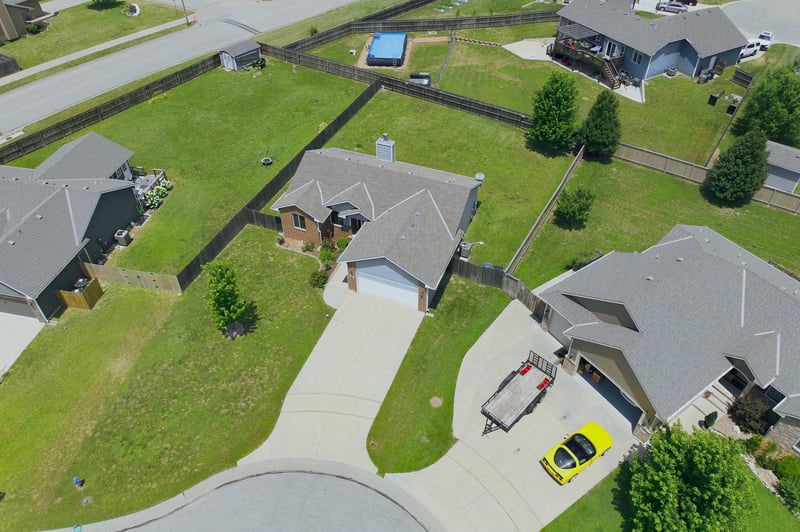 2102 Lotus , Andover, KS 67002