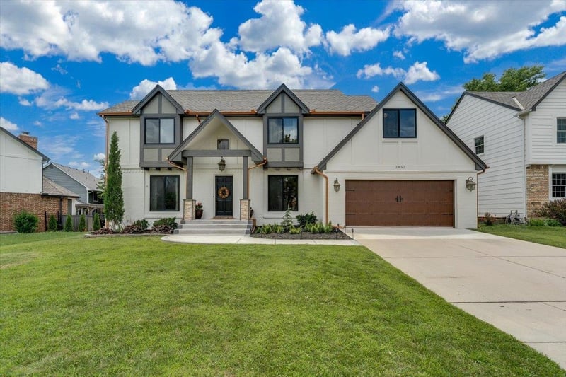2857 N Tallgrass St, Wichita, KS 67226