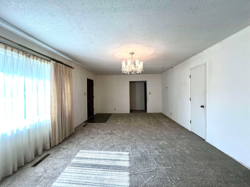 1015 10th , Arkansas City, KS 67005