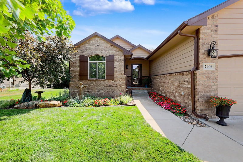 2906 N Emerson St, Derby, KS 67037