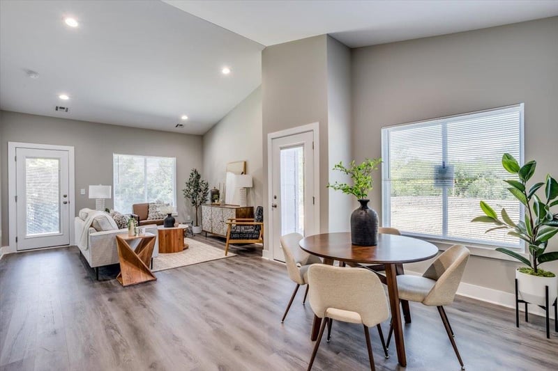 5137 Sweetwater Rd, Maize, KS 67101