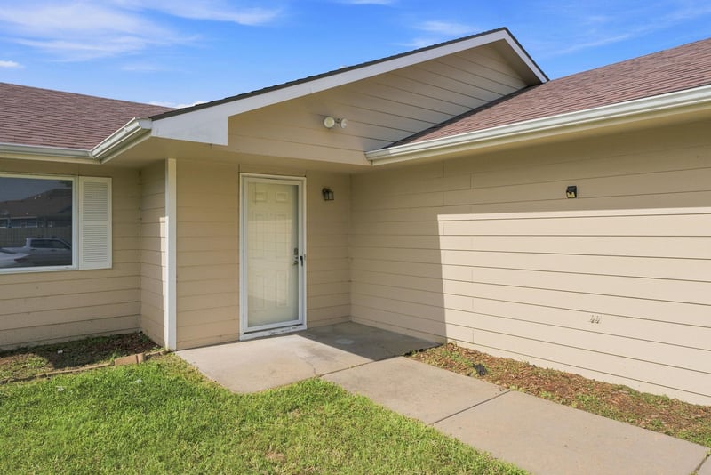 5819 Pembrook , Wichita, KS 67220