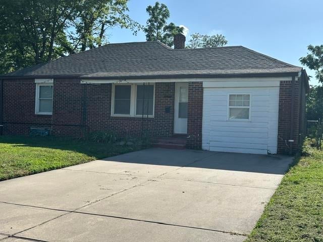 1635 Bluff , Wichita, KS 67208