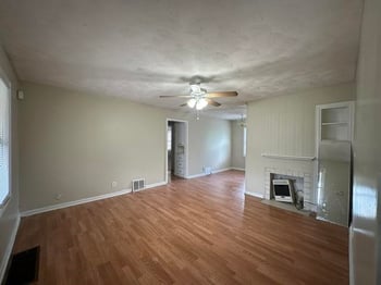 1635 Bluff , Wichita, KS 67208