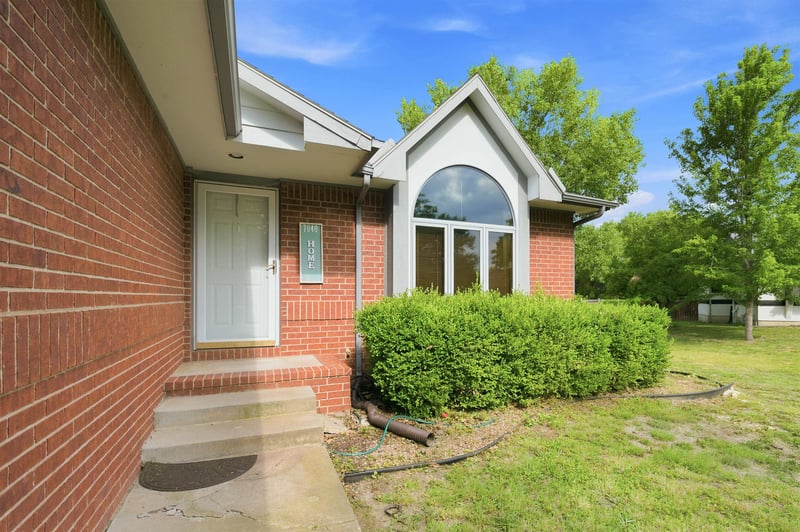 7040 35th Cir N, Wichita, KS 67226