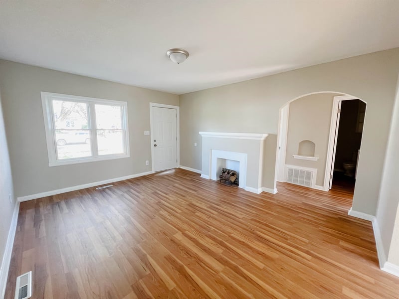 635 Battin , Wichita, KS 67207