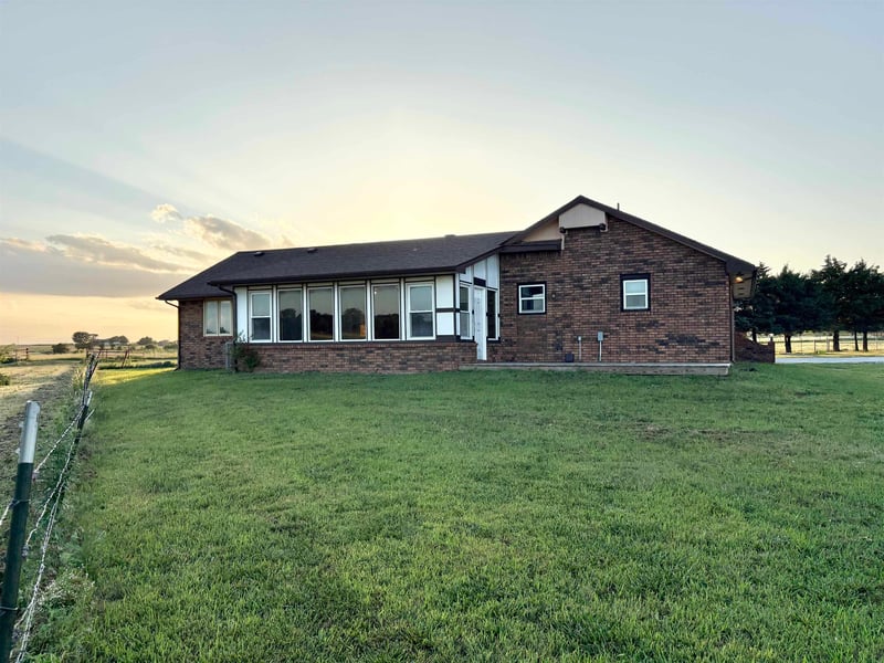 4457 120th St, Augusta, KS 67010