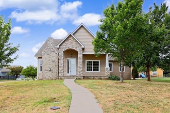 5123 N Hampton, Wichita, KS 67226