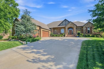 1929 N Burning Tree Ct, Wichita, KS 67230