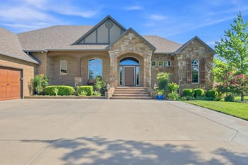 1929 N Burning Tree Ct, Wichita, KS 67230